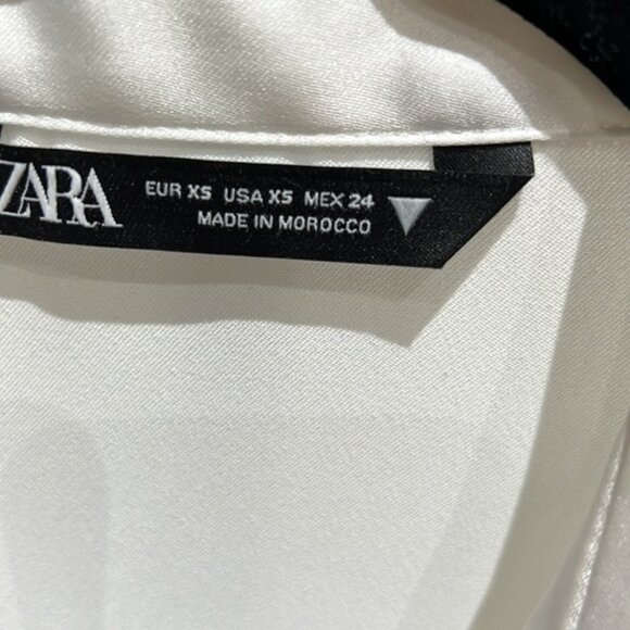 Zara white short satin effect dress. Size XS. - Picture 2 of 7